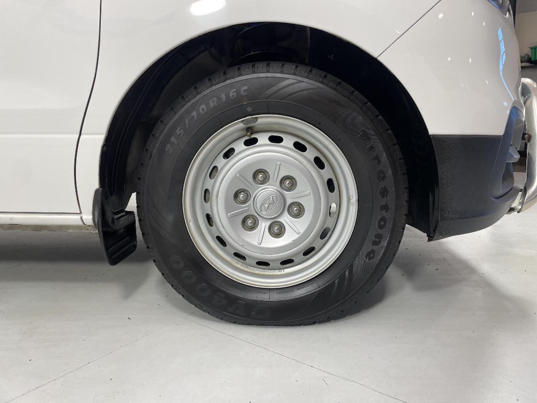 Photo '9' of Hyundai Iload Photo '9' of Hyundai Iload