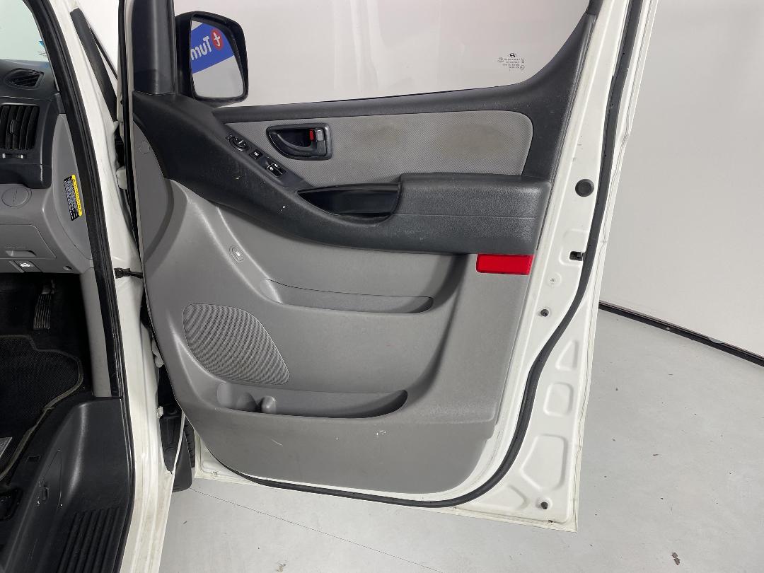 Photo '15' of Hyundai Iload Photo '15' of Hyundai Iload