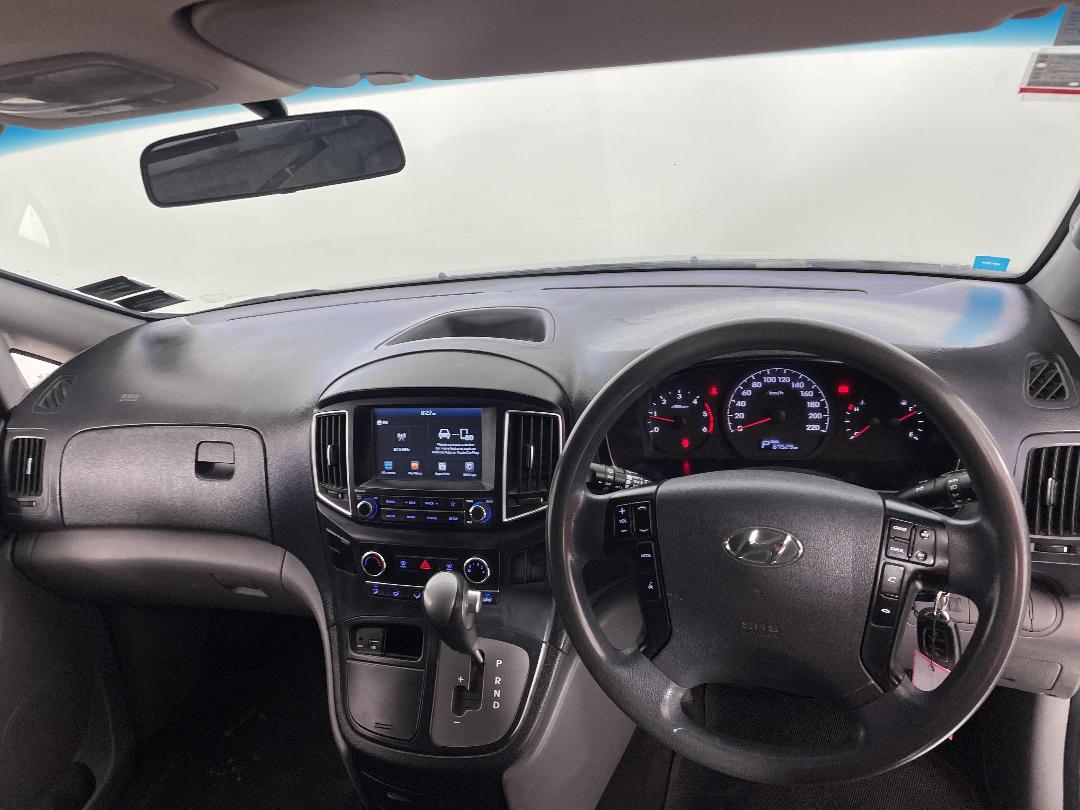 Photo '17' of Hyundai Iload Photo '17' of Hyundai Iload