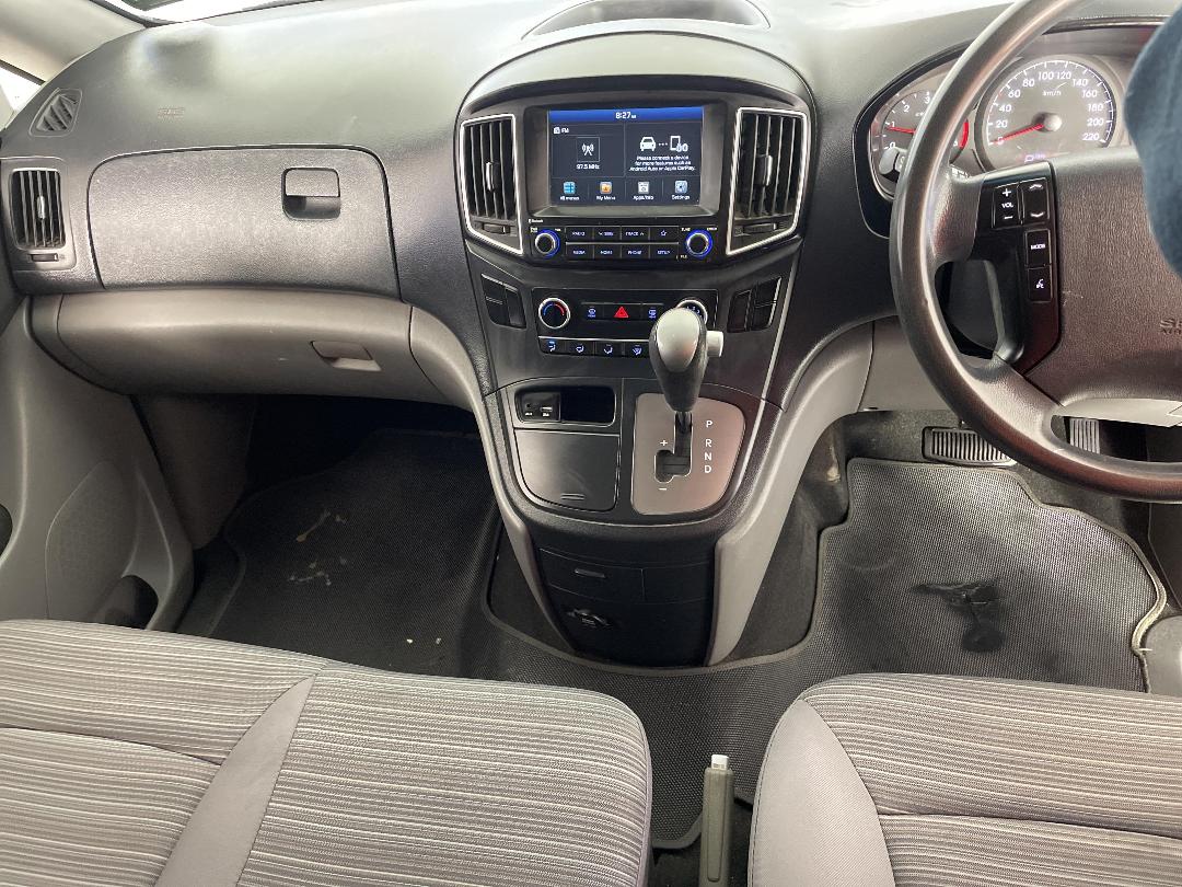 Photo '18' of Hyundai Iload Photo '18' of Hyundai Iload