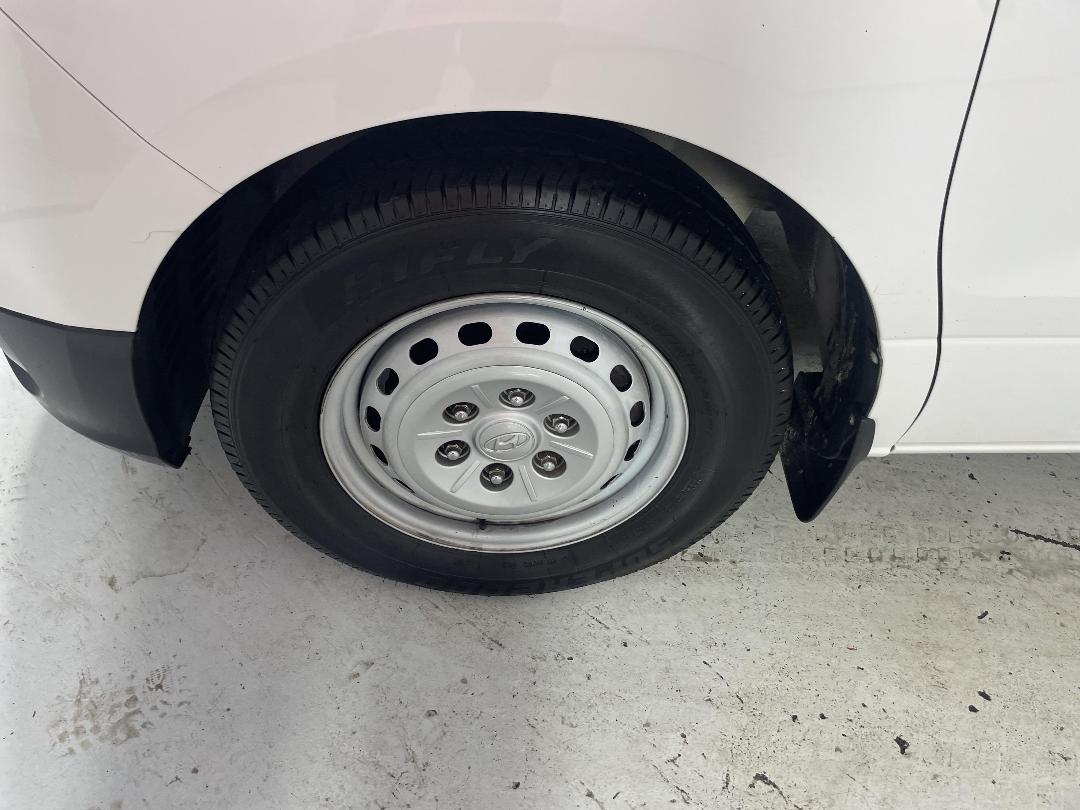 Photo '10' of Hyundai Iload