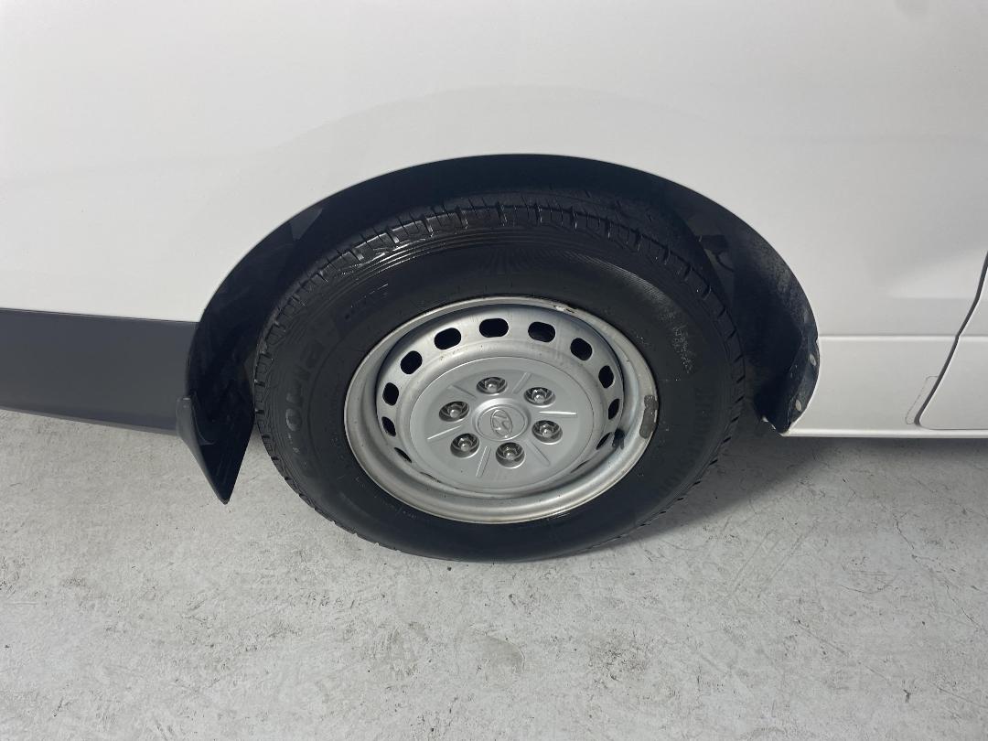 Photo '12' of Hyundai Iload