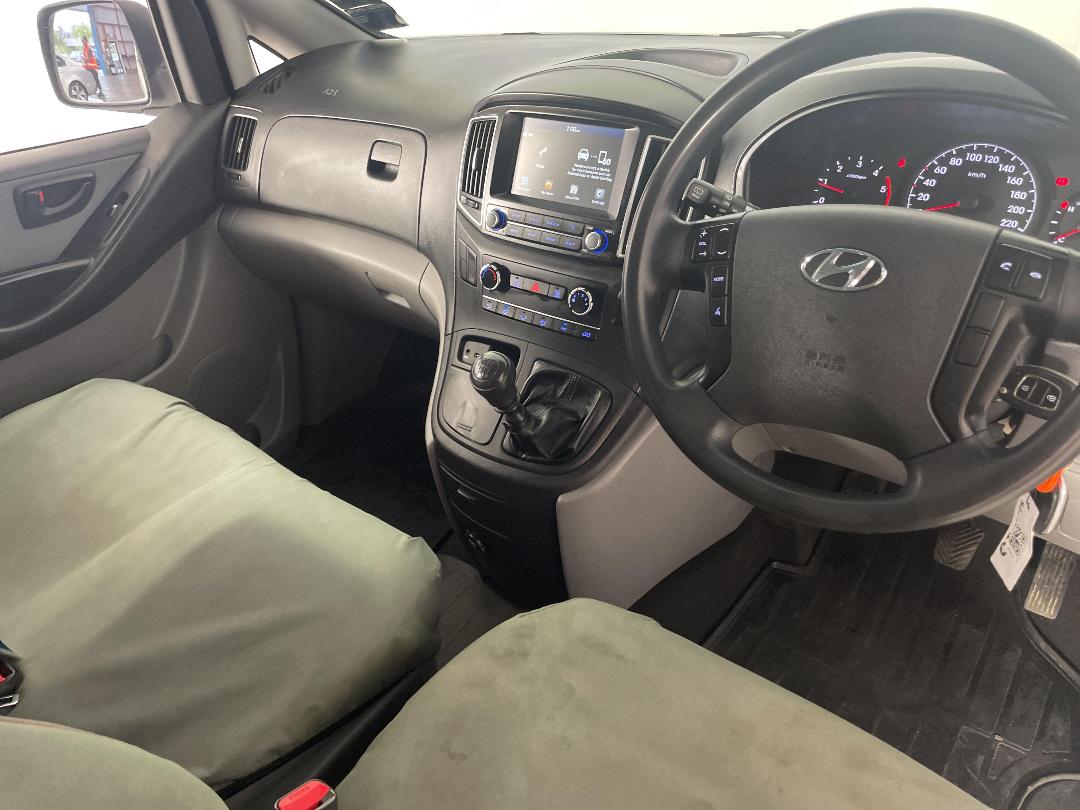 Photo '18' of Hyundai Iload