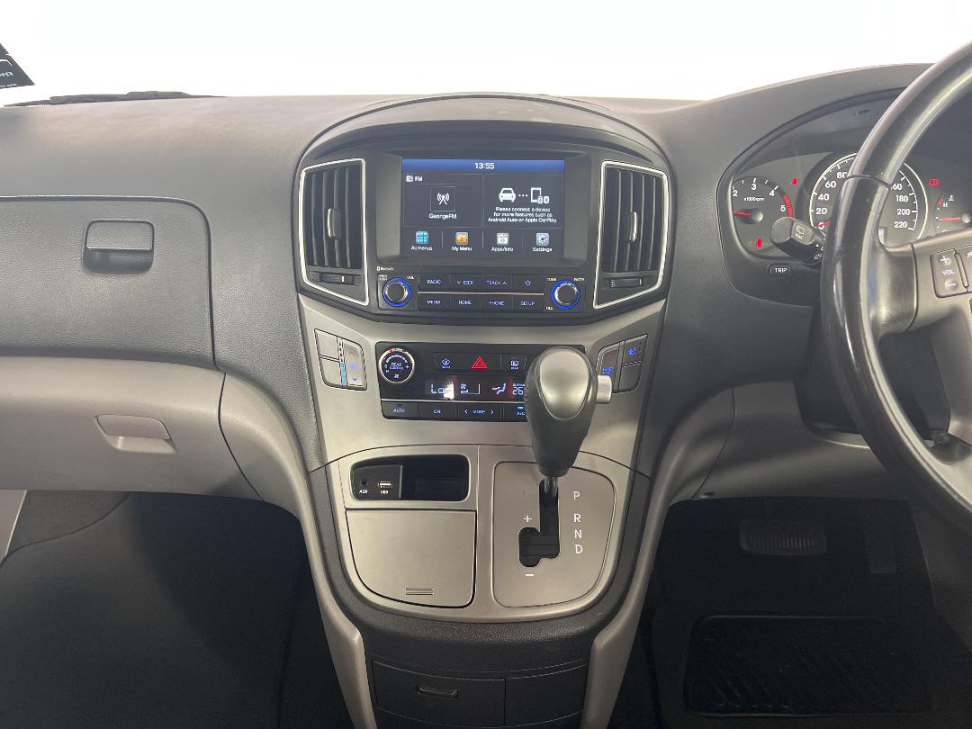 Photo '18' of Hyundai Imax Photo '18' of Hyundai Imax