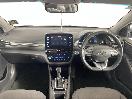 Thumbnail '17' of Hyundai Ioniq