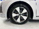 Thumbnail '10' of Hyundai Ioniq