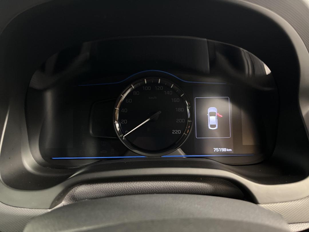 Photo '21' of Hyundai Ioniq