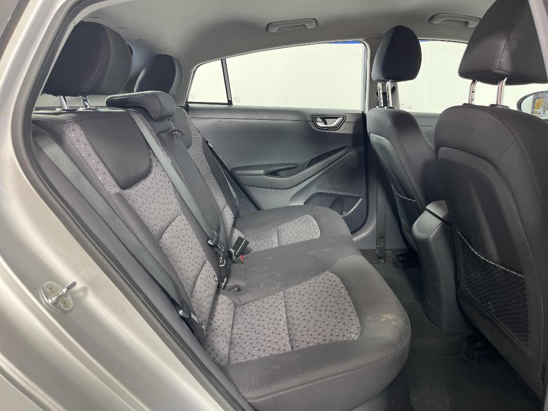 Photo '20' of Hyundai Ioniq