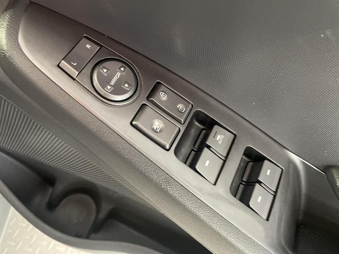 Photo '24' of Hyundai Ioniq Photo '24' of Hyundai Ioniq