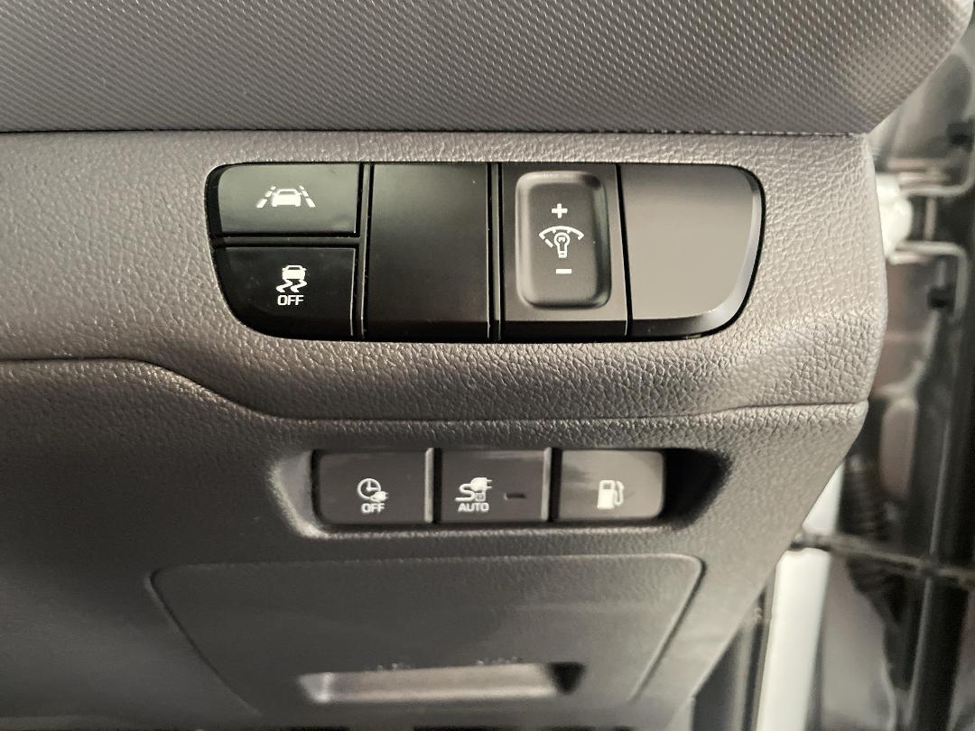 Photo '25' of Hyundai Ioniq Photo '25' of Hyundai Ioniq