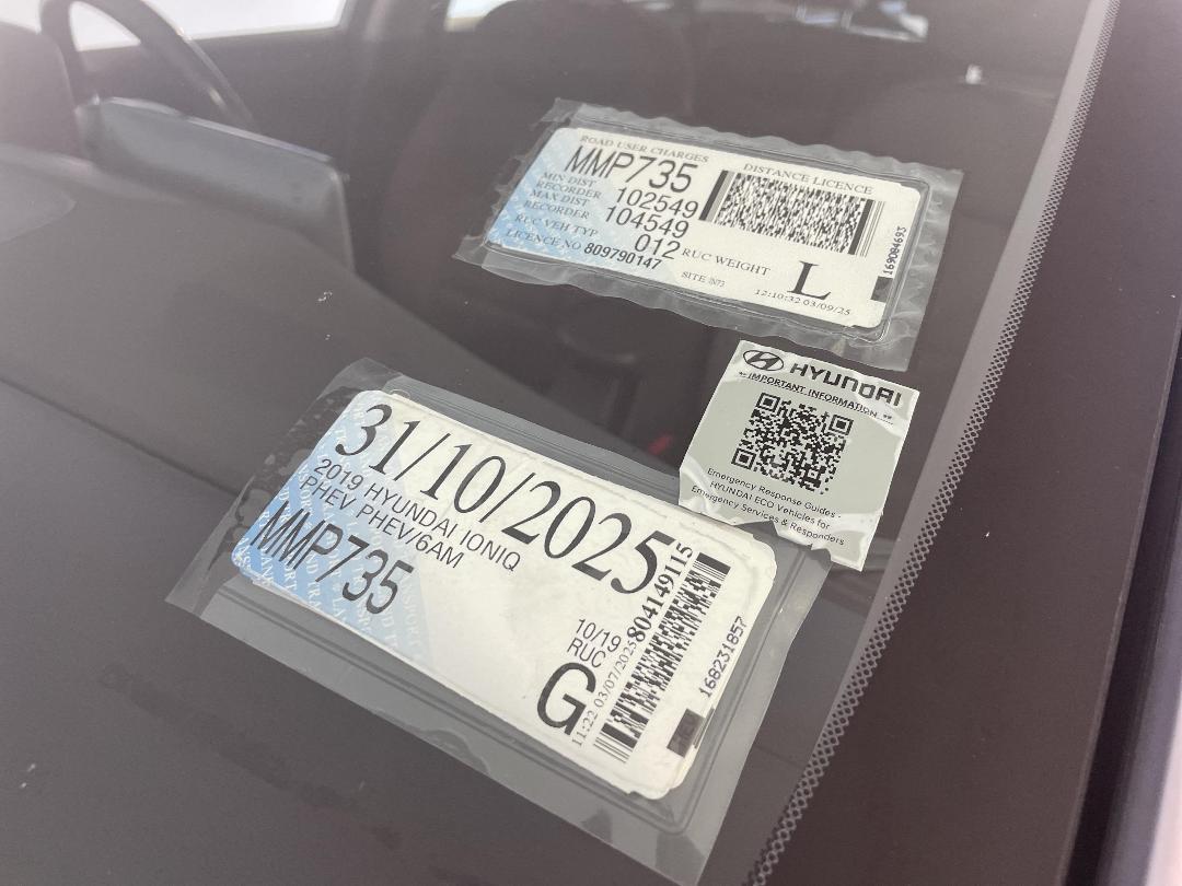 Photo '35' of Hyundai Ioniq Photo '35' of Hyundai Ioniq