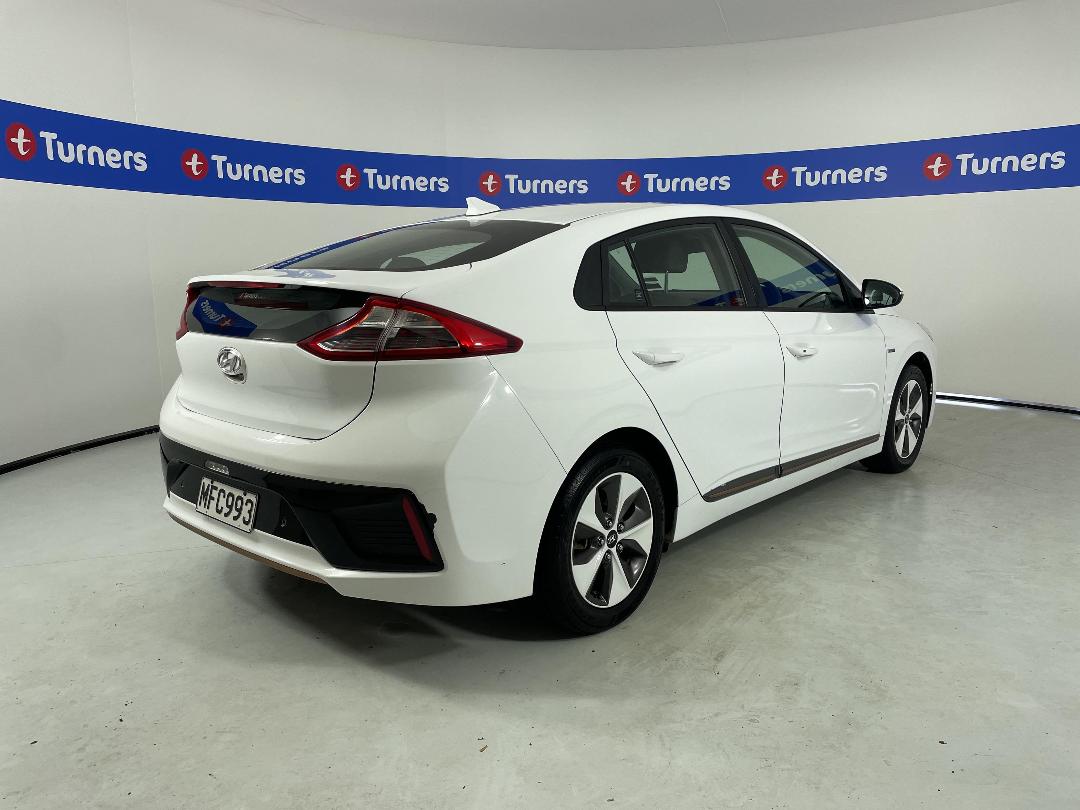 Photo '7' of Hyundai Ioniq