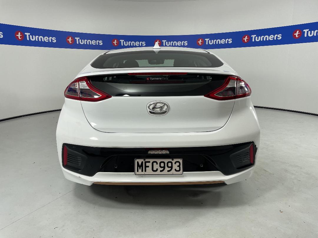 Photo '6' of Hyundai Ioniq