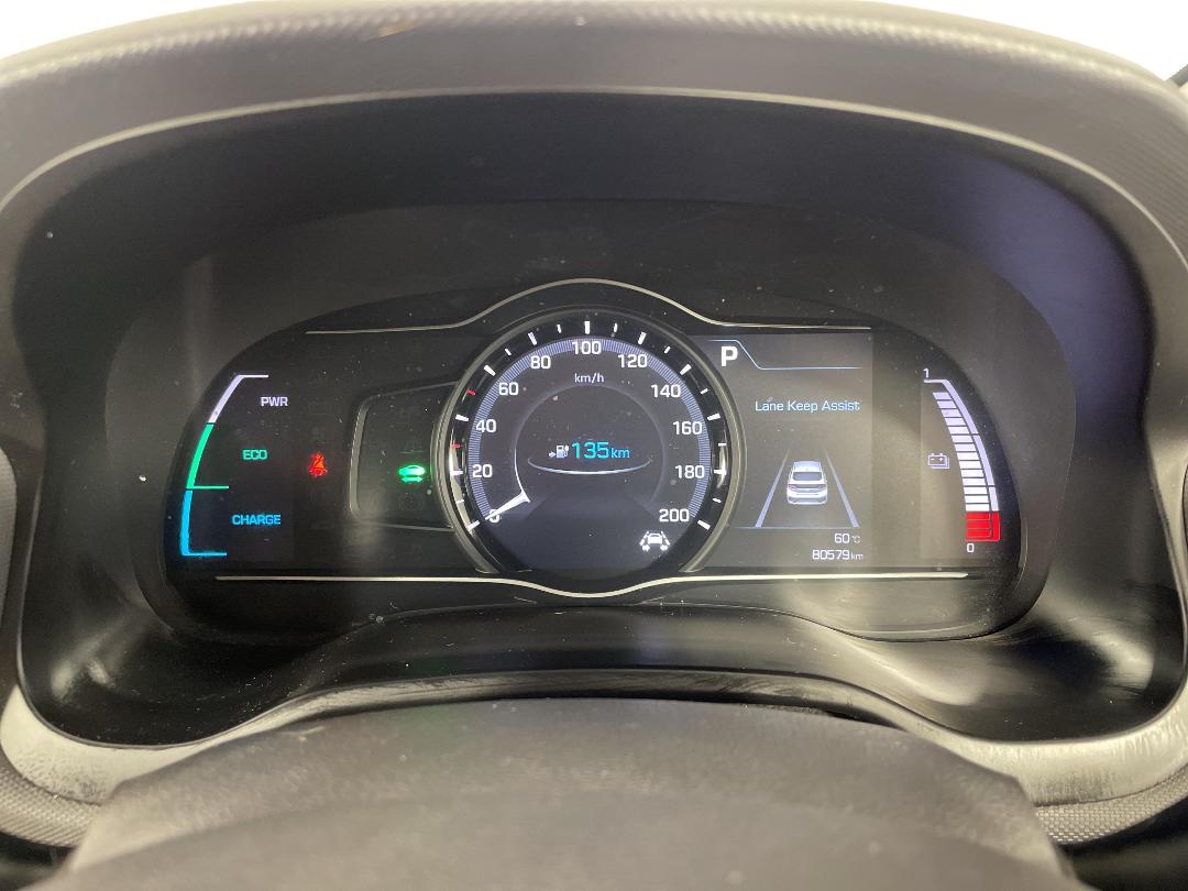 Photo '21' of Hyundai Ioniq