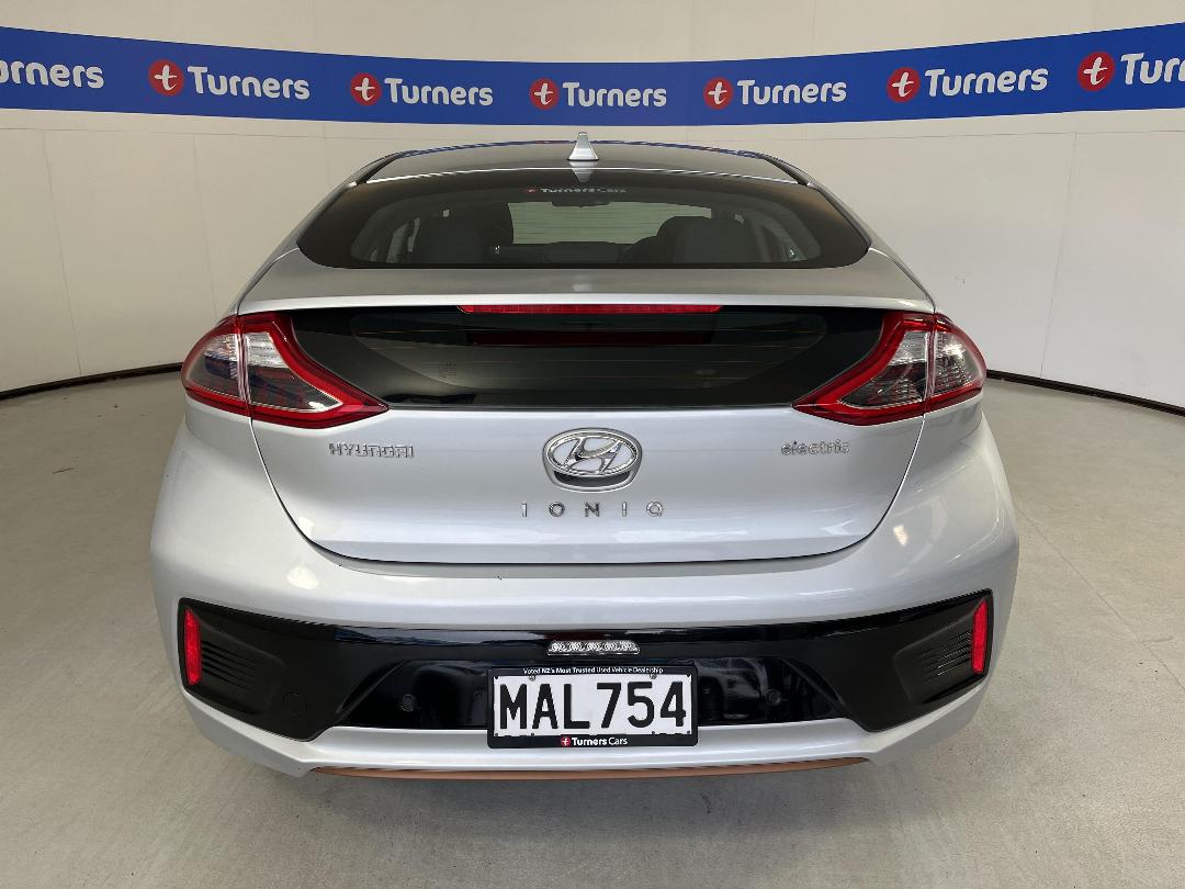 Photo '6' of Hyundai Ioniq