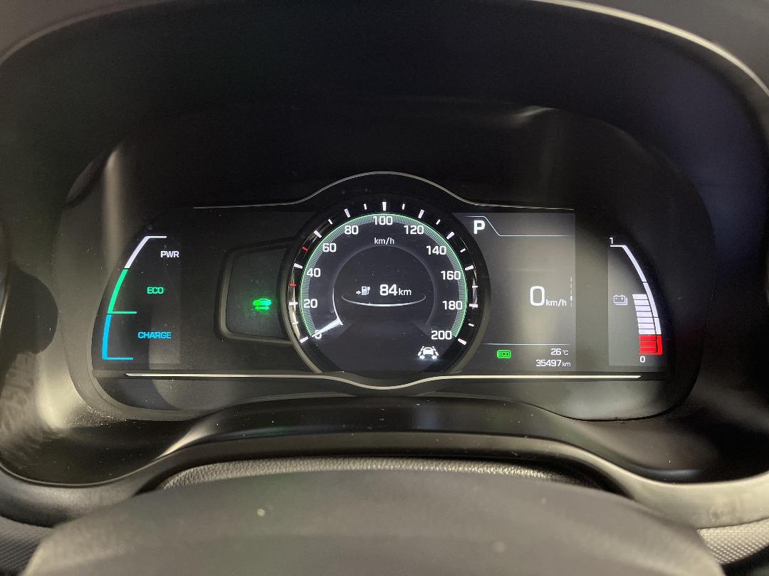 Photo '21' of Hyundai Ioniq