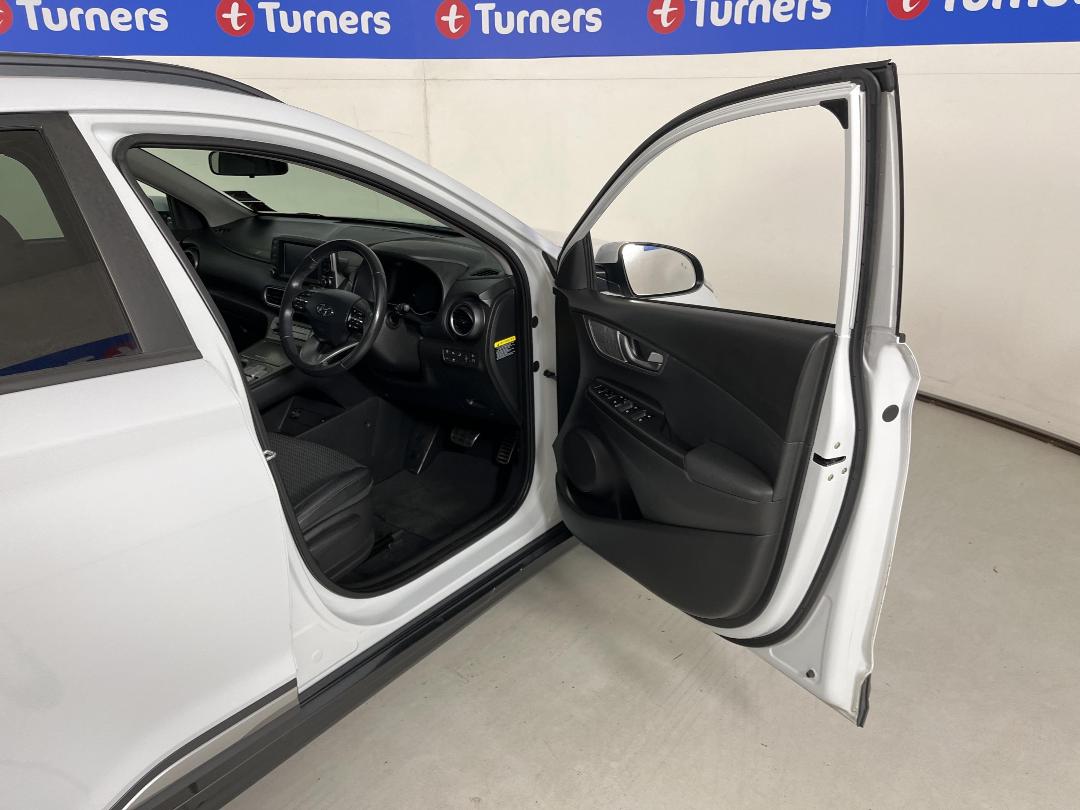 Photo '15' of Hyundai Kona