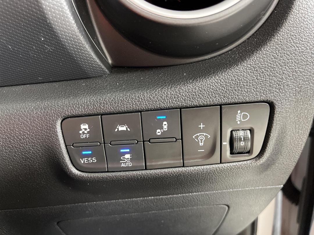 Photo '24' of Hyundai Kona