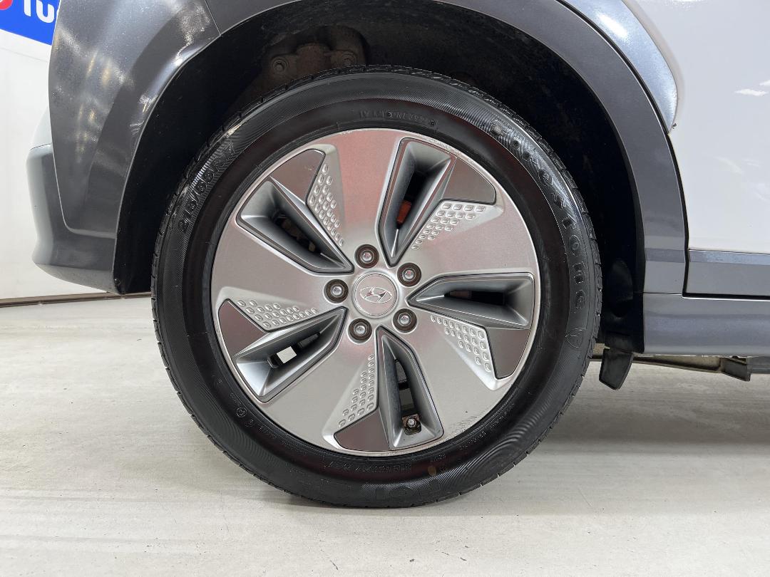 Photo '12' of Hyundai Kona