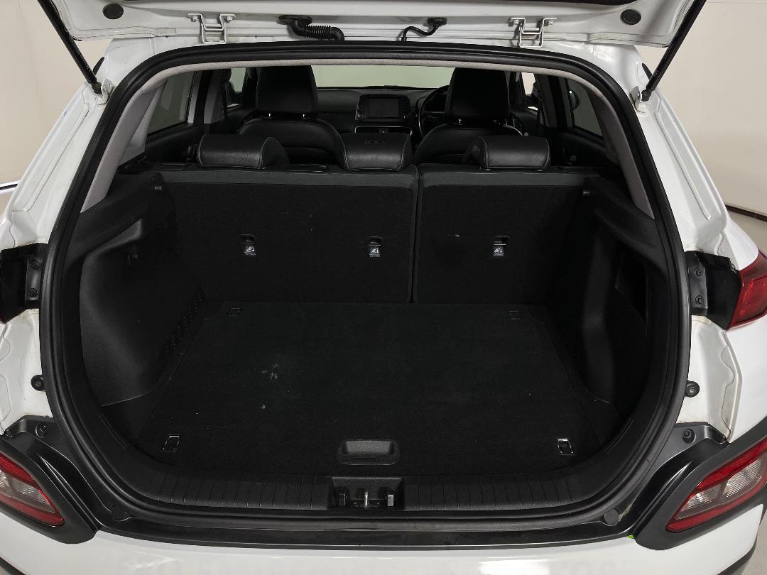 Photo '14' of Hyundai Kona