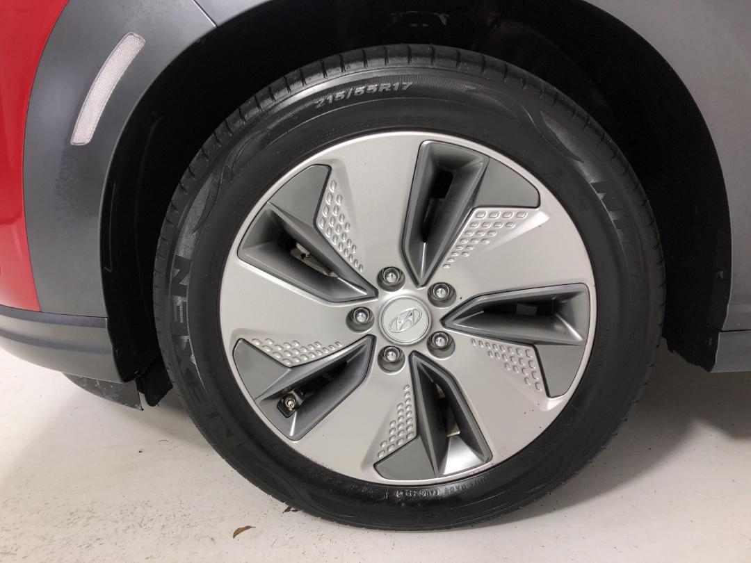 Photo '8' of Hyundai Kona EV 64KWH Photo '8' of Hyundai Kona EV 64KWH