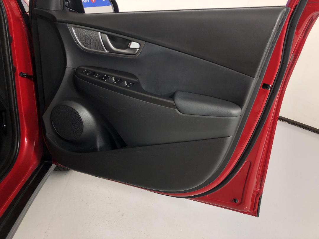 Photo '13' of Hyundai Kona EV 64KWH Photo '13' of Hyundai Kona EV 64KWH