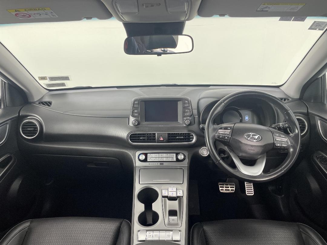 Photo '17' of Hyundai Kona