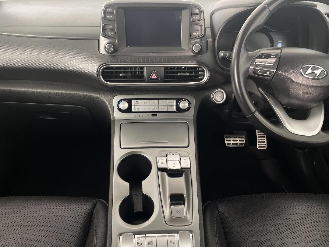 Photo '18' of Hyundai Kona