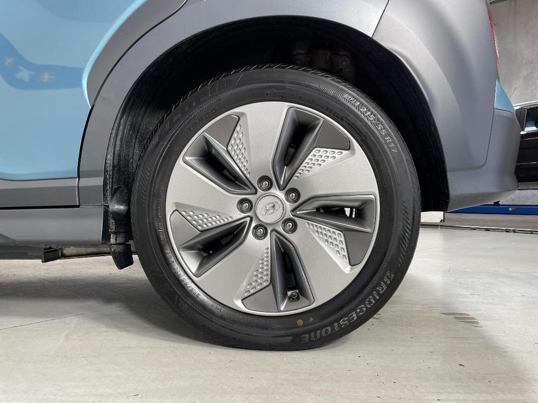 Photo '11' of Hyundai Kona Photo '11' of Hyundai Kona