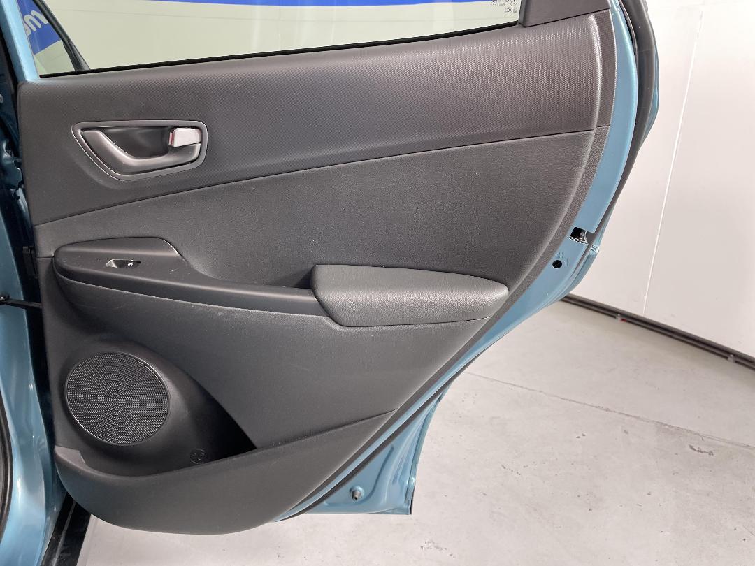 Photo '19' of Hyundai Kona Photo '19' of Hyundai Kona