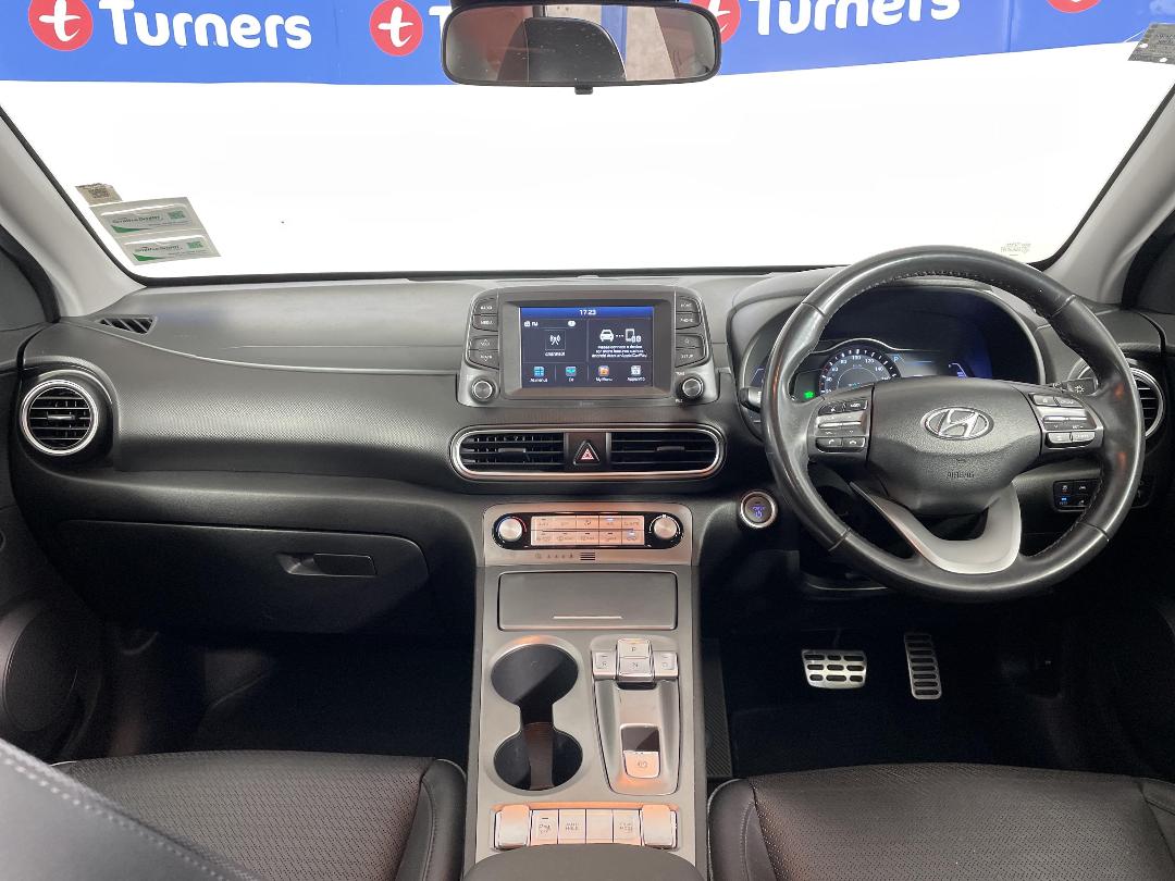 Photo '17' of Hyundai Kona Photo '17' of Hyundai Kona