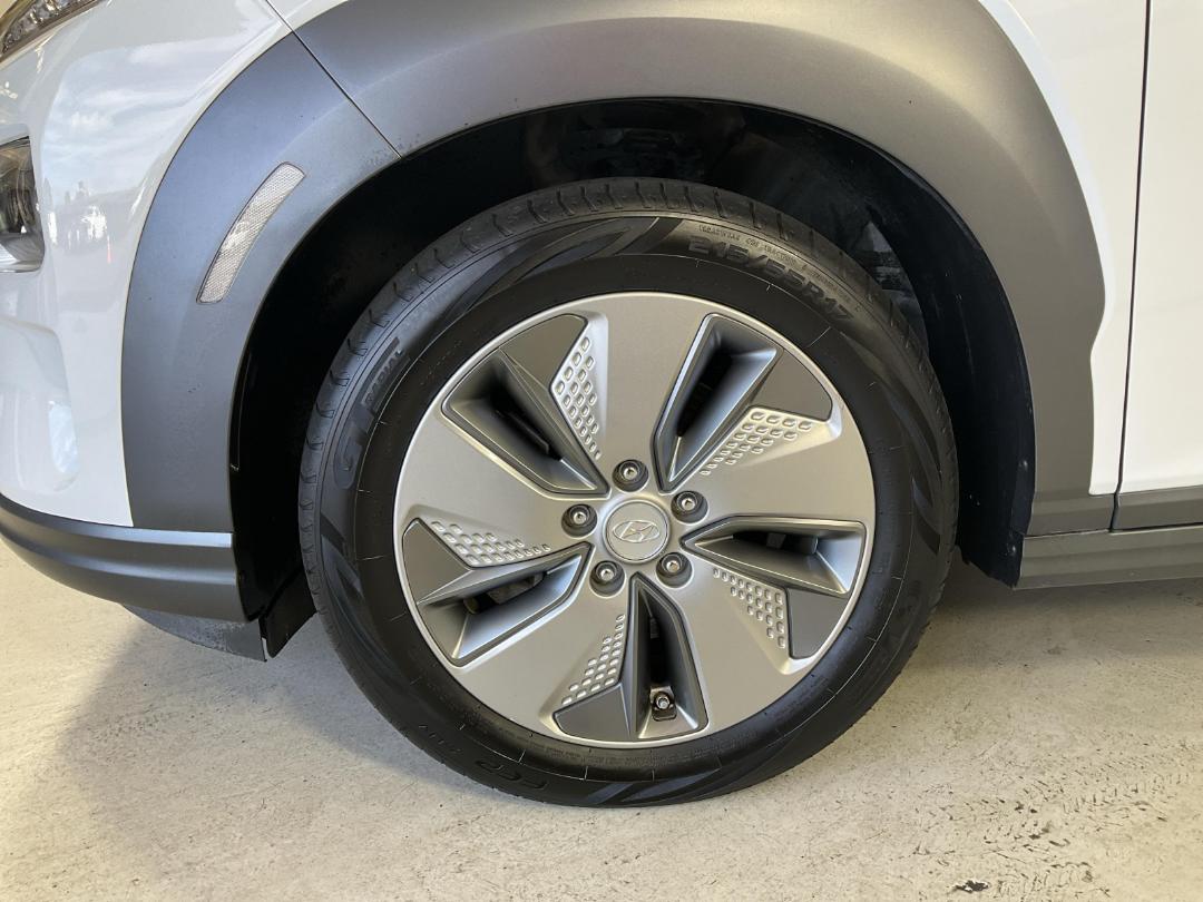 Photo '10' of Hyundai Kona Photo '10' of Hyundai Kona