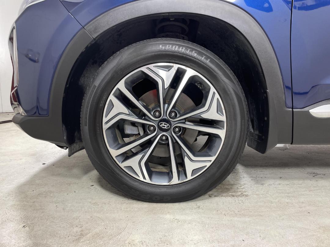 Photo '10' of Hyundai Santa FE Photo '10' of Hyundai Santa FE