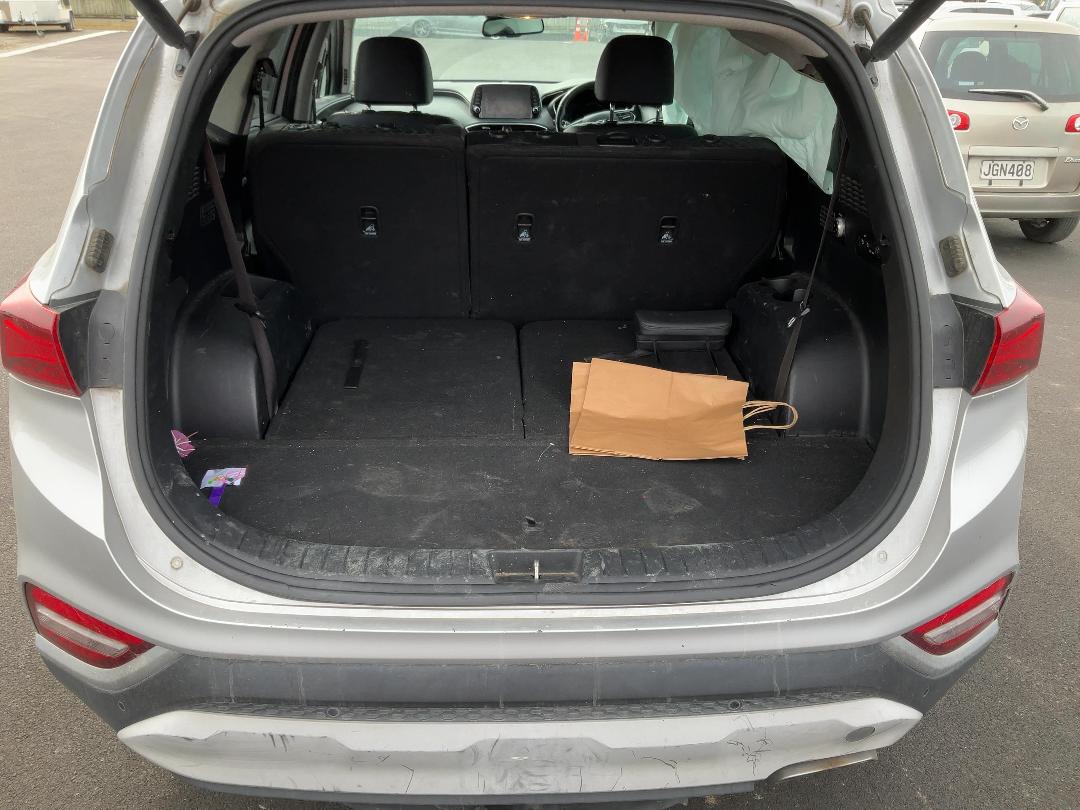 Photo '15' of Hyundai Santa FE TM Limited