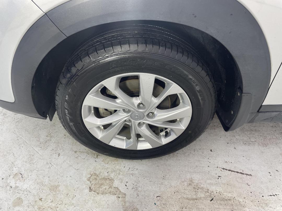 Photo '10' of Hyundai Tucson