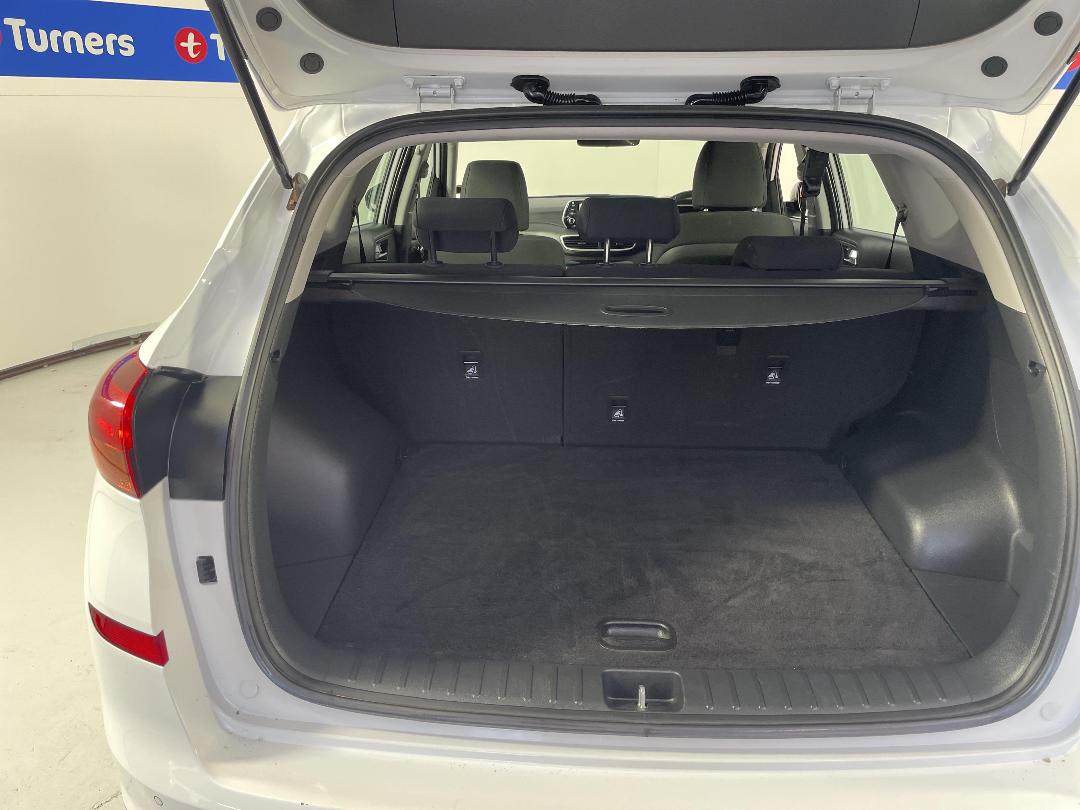 Photo '14' of Hyundai Tucson