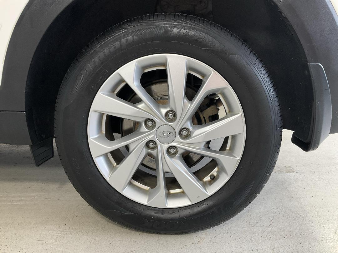 Photo '11' of Hyundai Tucson