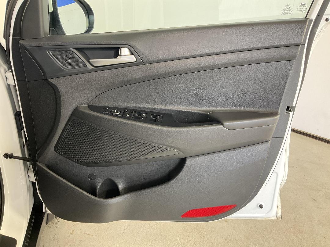 Photo '15' of Hyundai Tucson