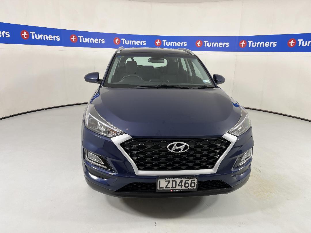 Photo '2' of Hyundai Tucson Photo '2' of Hyundai Tucson