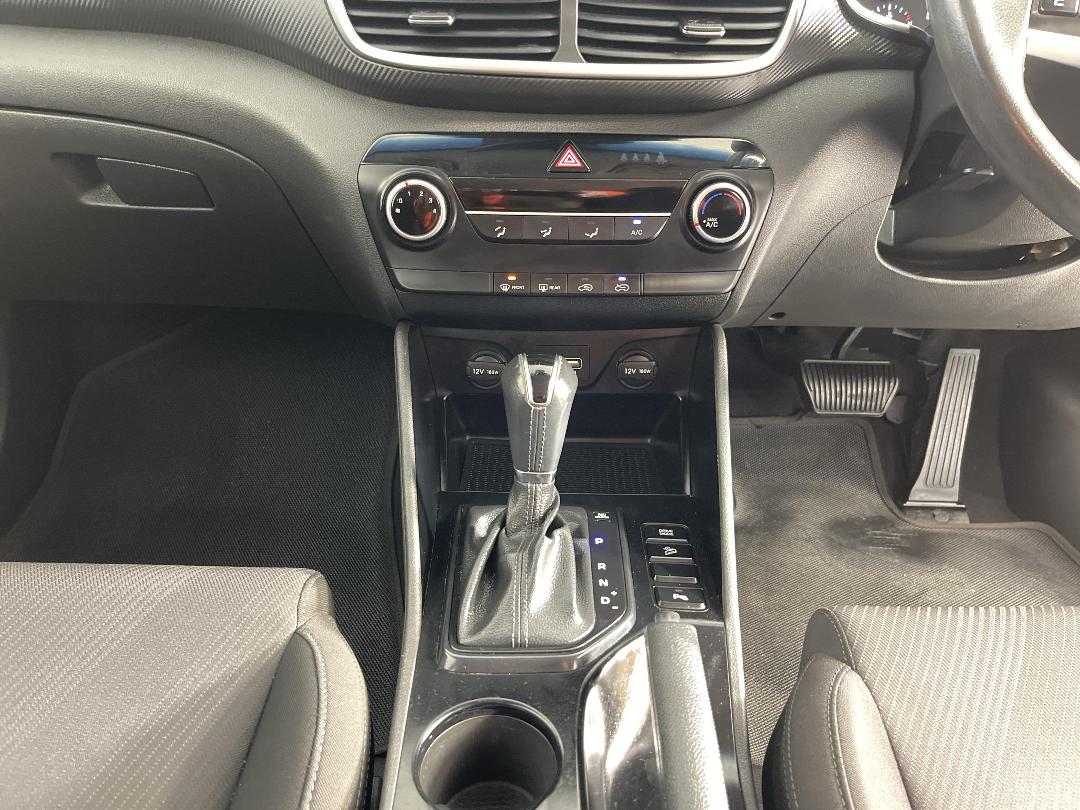 Photo '18' of Hyundai Tucson Photo '18' of Hyundai Tucson