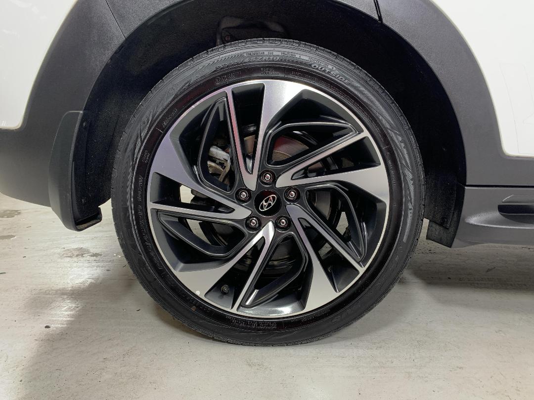 Photo '12' of Hyundai Tucson Photo '12' of Hyundai Tucson