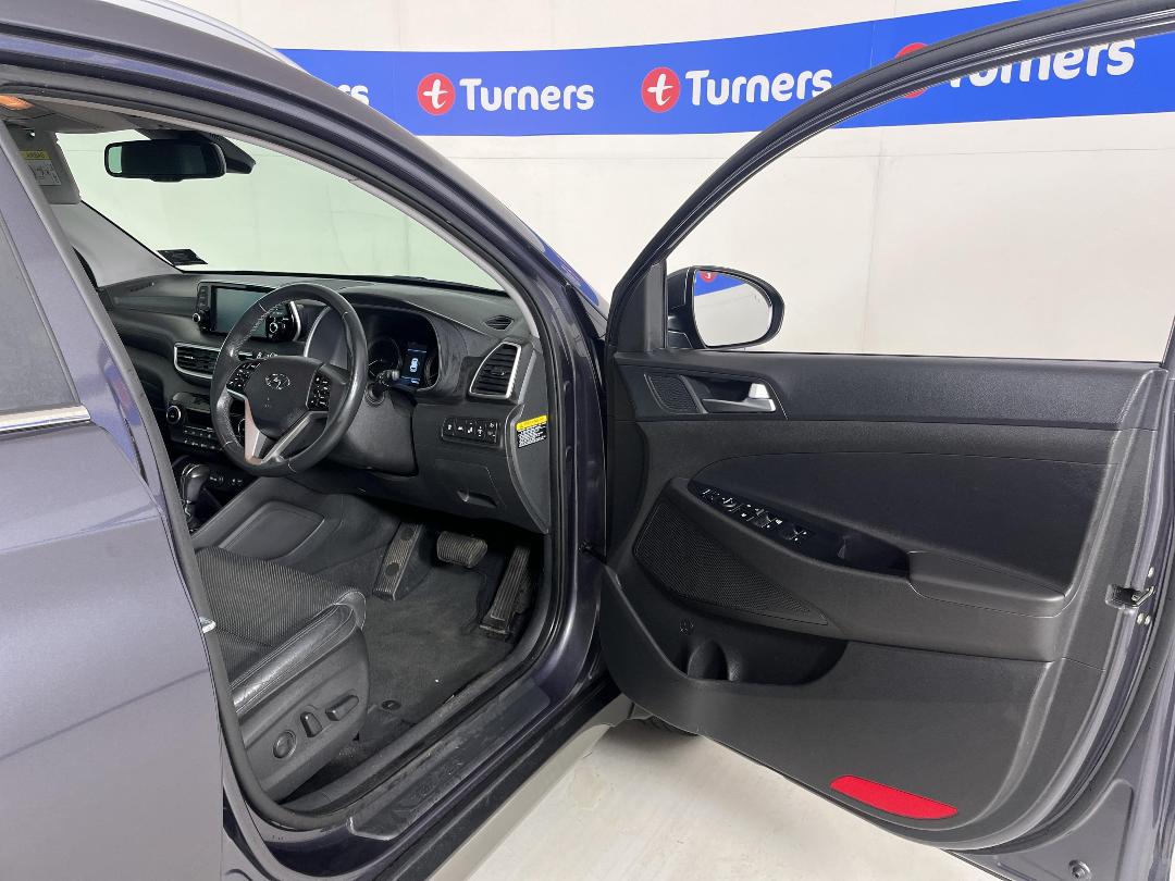 Photo '15' of Hyundai Tucson