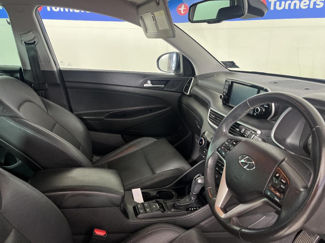 Photo '16' of Hyundai Tucson