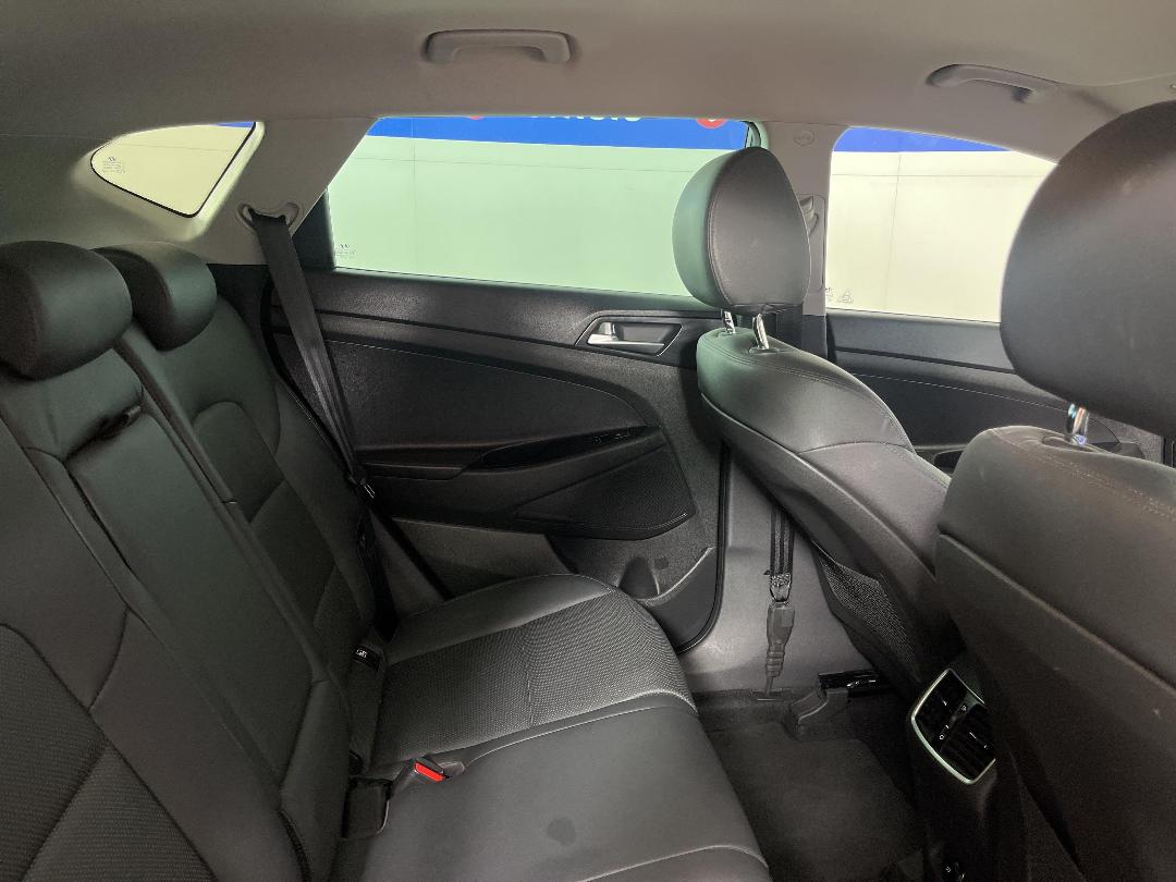 Photo '20' of Hyundai Tucson