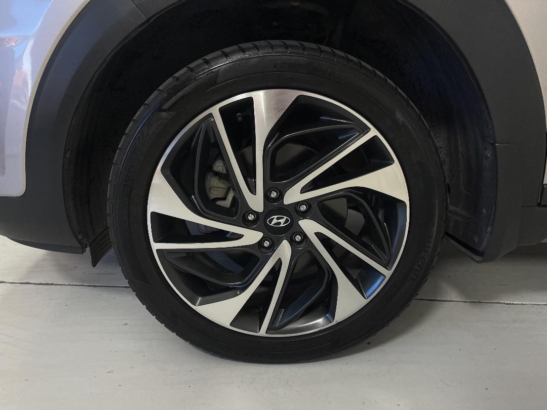 Photo '10' of Hyundai Tucson