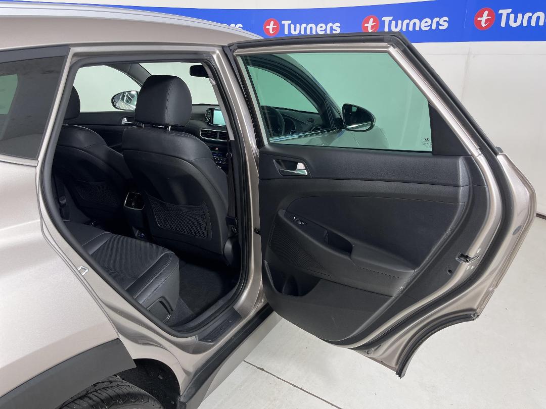 Photo '19' of Hyundai Tucson