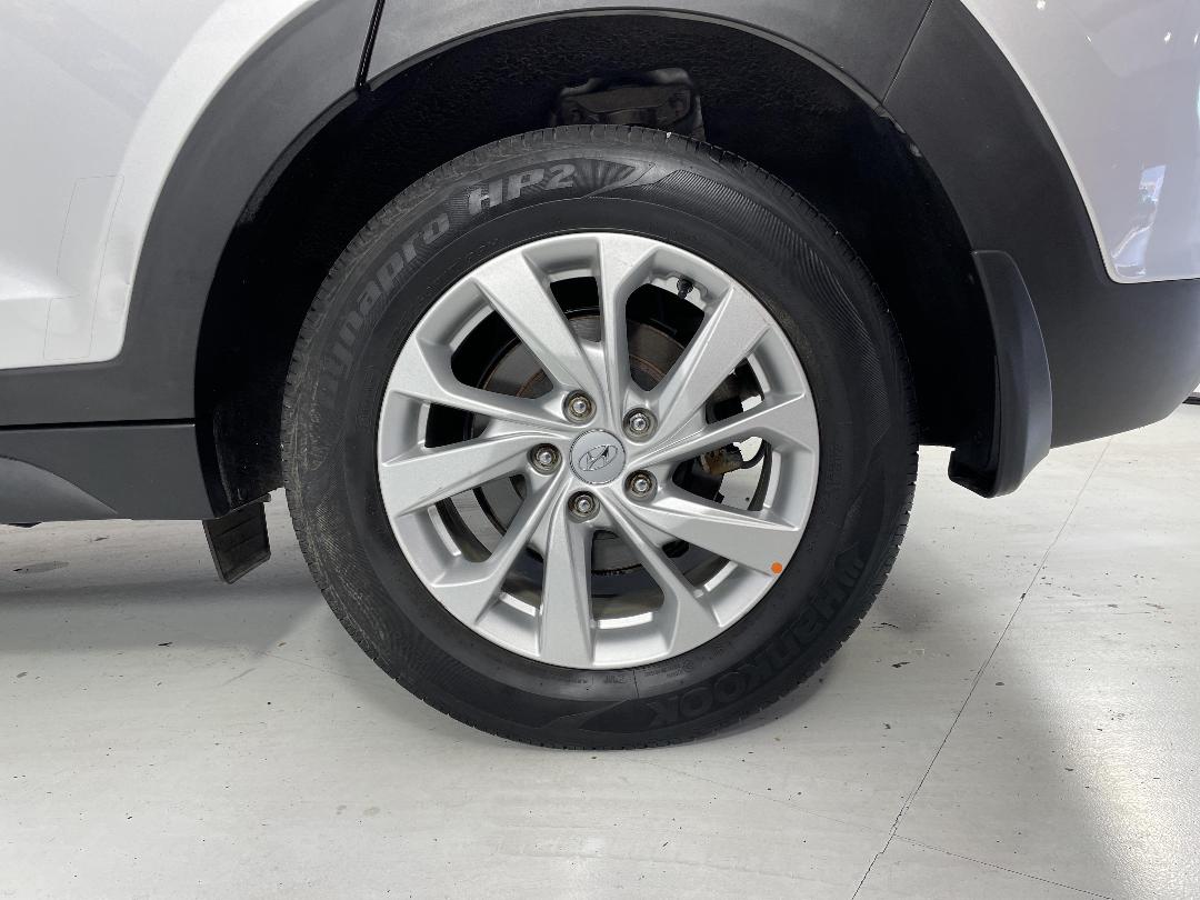 Photo '11' of Hyundai Tucson