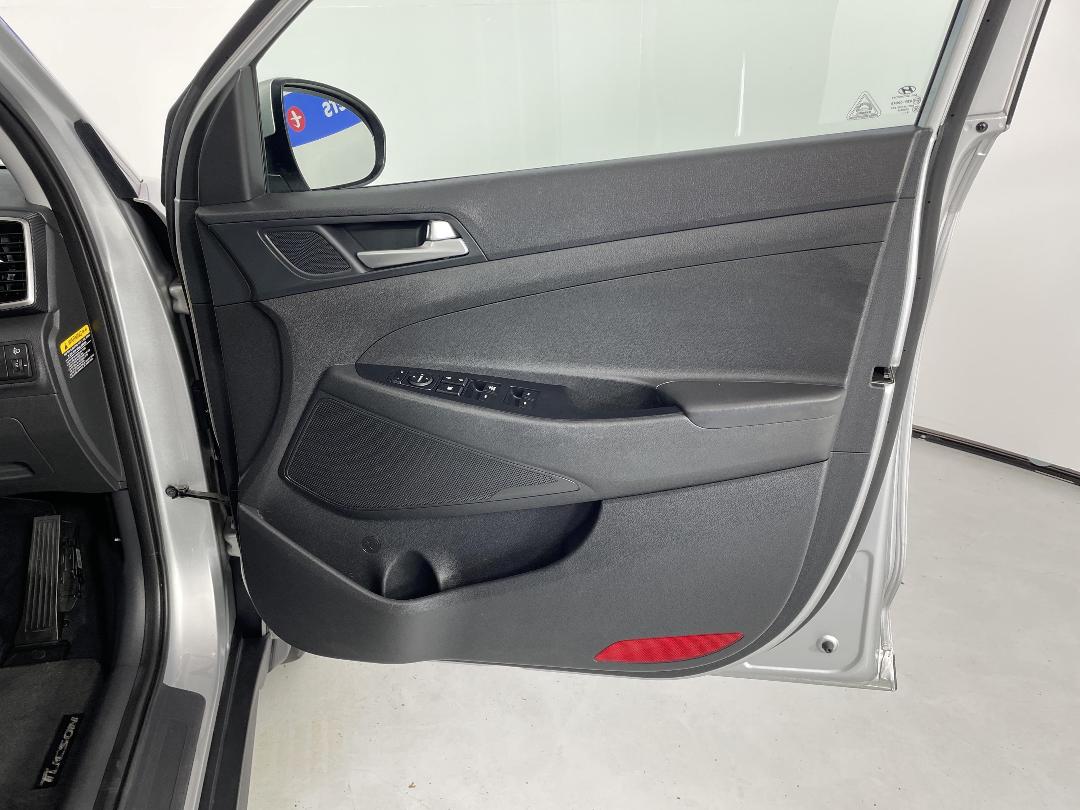 Photo '15' of Hyundai Tucson