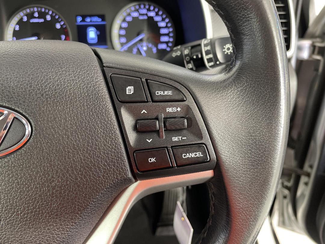 Photo '24' of Hyundai Tucson