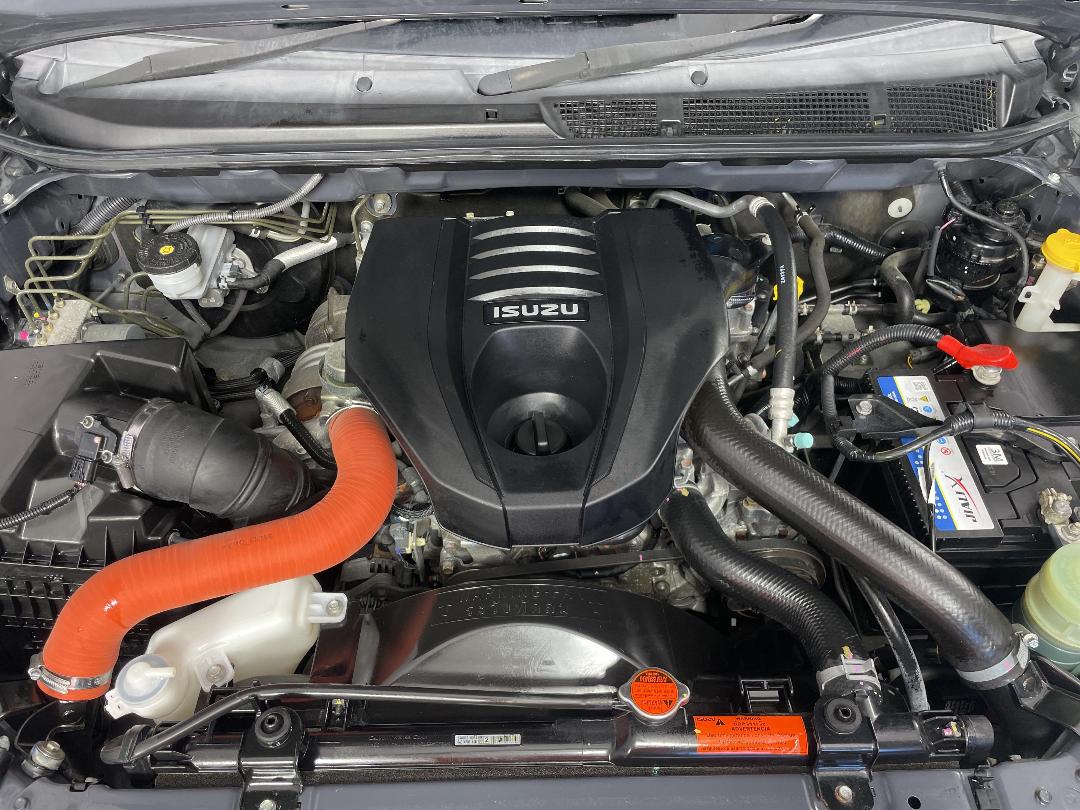 Photo '13' of Isuzu D-MAX Photo '13' of Isuzu D-MAX